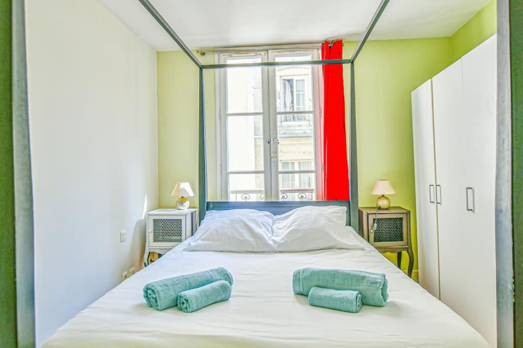 Bright Parisian Flat - Marais 아파트 외부 사진